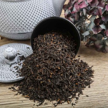 Herbata czarna golden yunnan